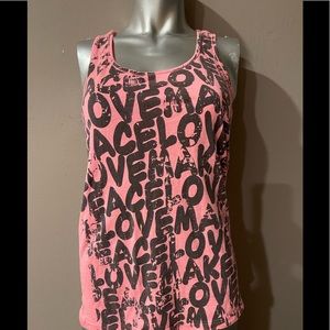 Graffiti print tank
